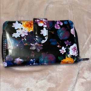 Floral wallet